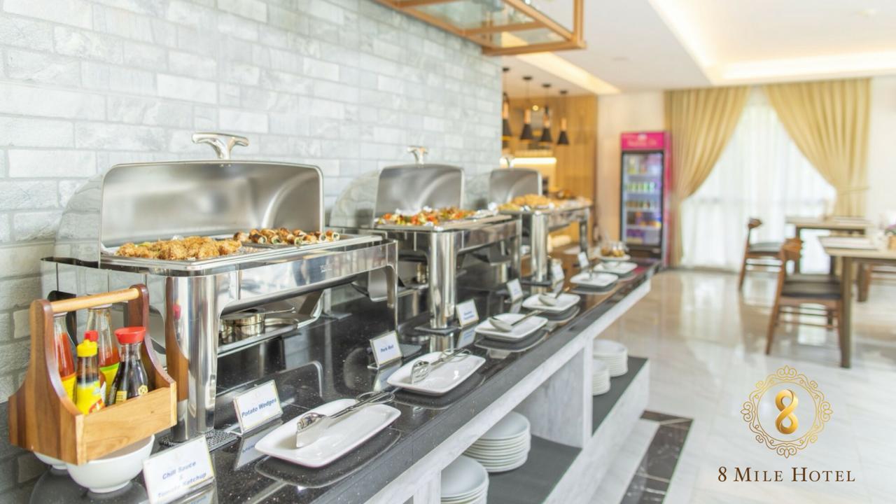 8 Mile Hotel Янгон Екстериор снимка